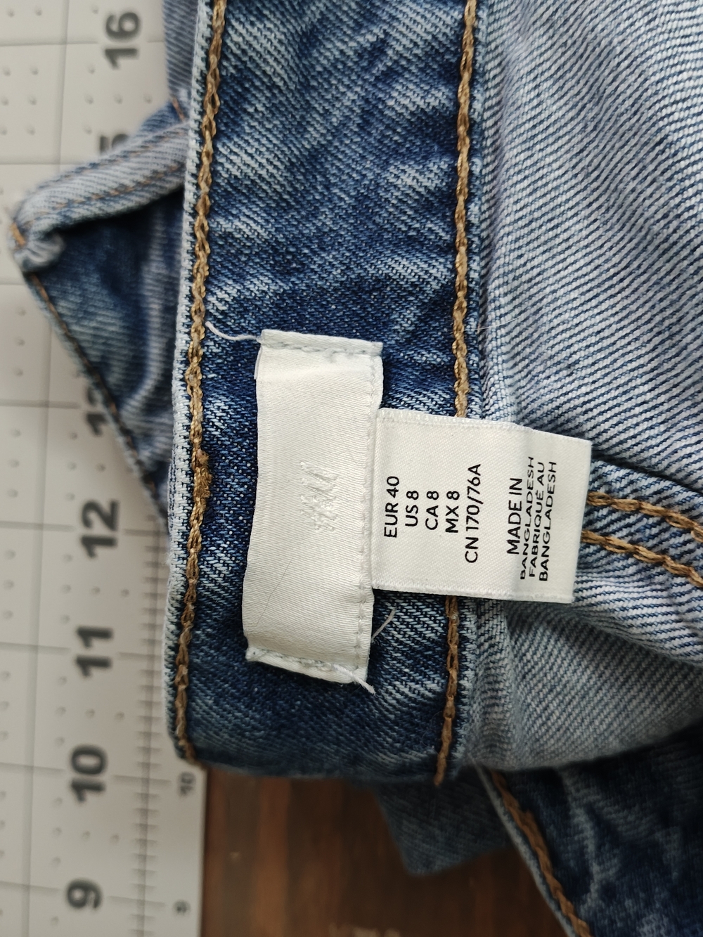 H&M Womens Jeans - Classic Indigo Denim